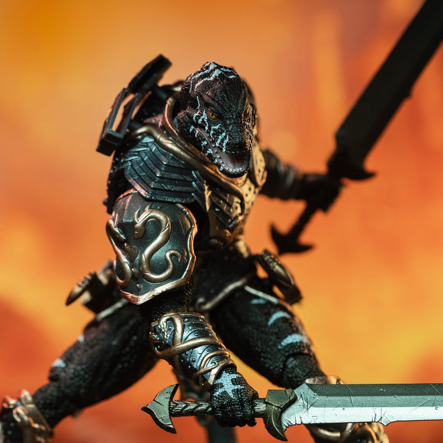 Fully armored black Lemurian brandishing two swords while stalking forward. One sword held low in front of the body and a second held behind and off to the side.